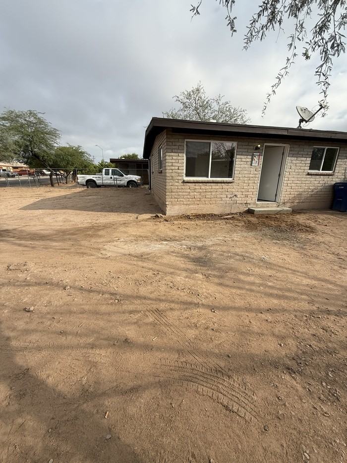 6963 South Missiondale Road - Photo 2 of 18