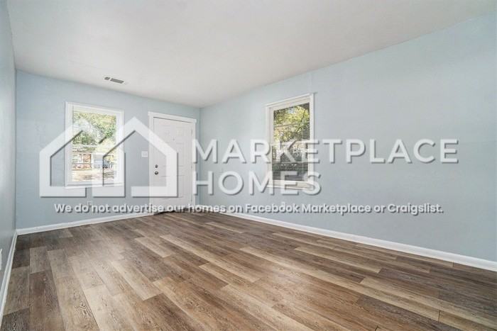 2842 Mango Circle Northwest - Photo 5 of 20