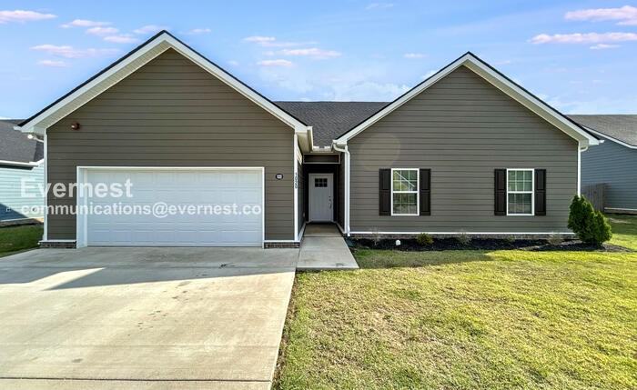 1020 Echo Ridge Rd - Photo 2 of 25