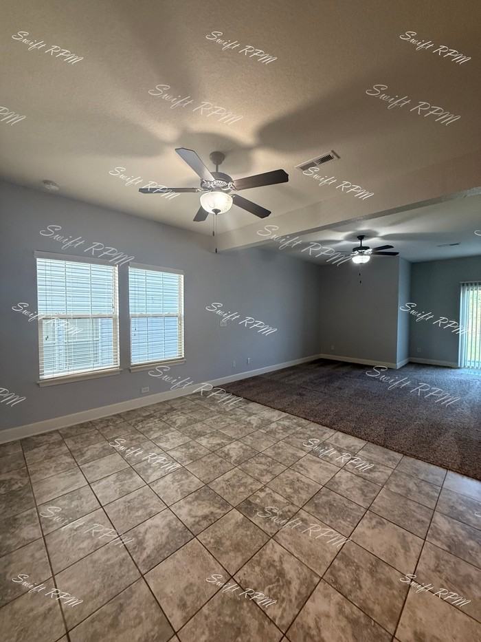 2211 Sw Burning Wood Ln #2-1 - Photo 2 of 21