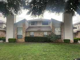 4312 Hulen Cir E - Photo 1 of 1