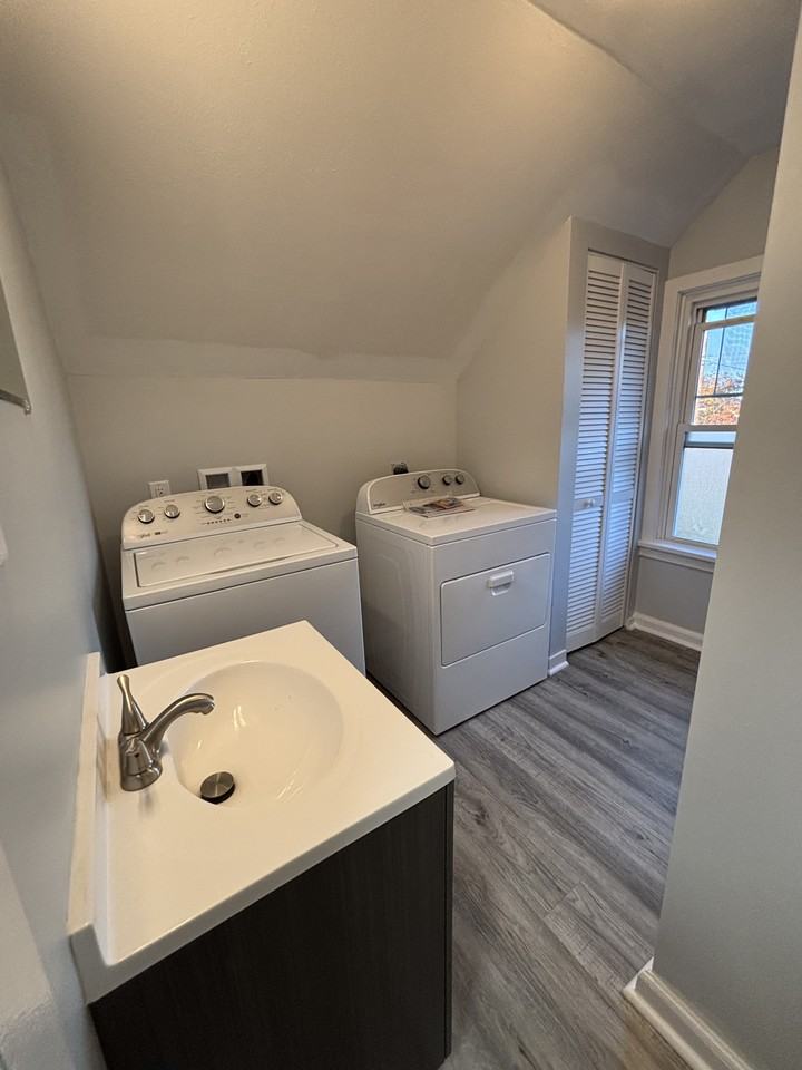 1401 North 18th Street #2 - Photo 3 of 13