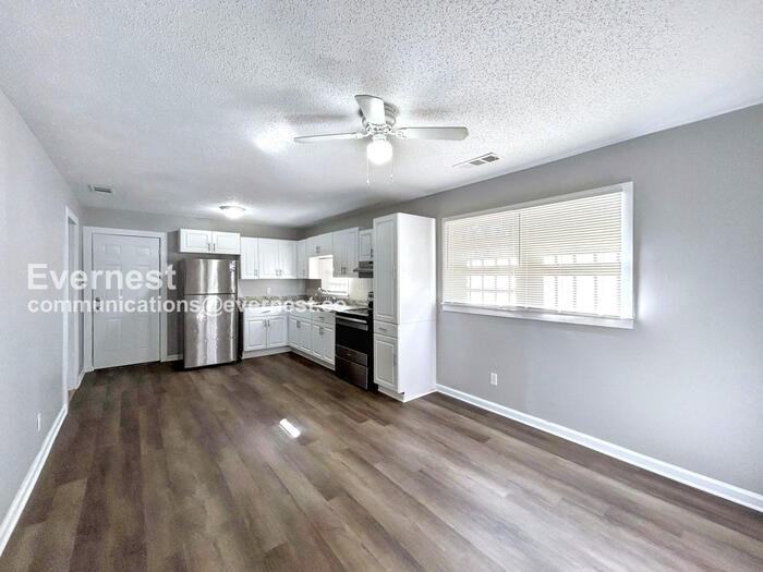 1214 Calhoun Ave #A - Photo 4 of 20