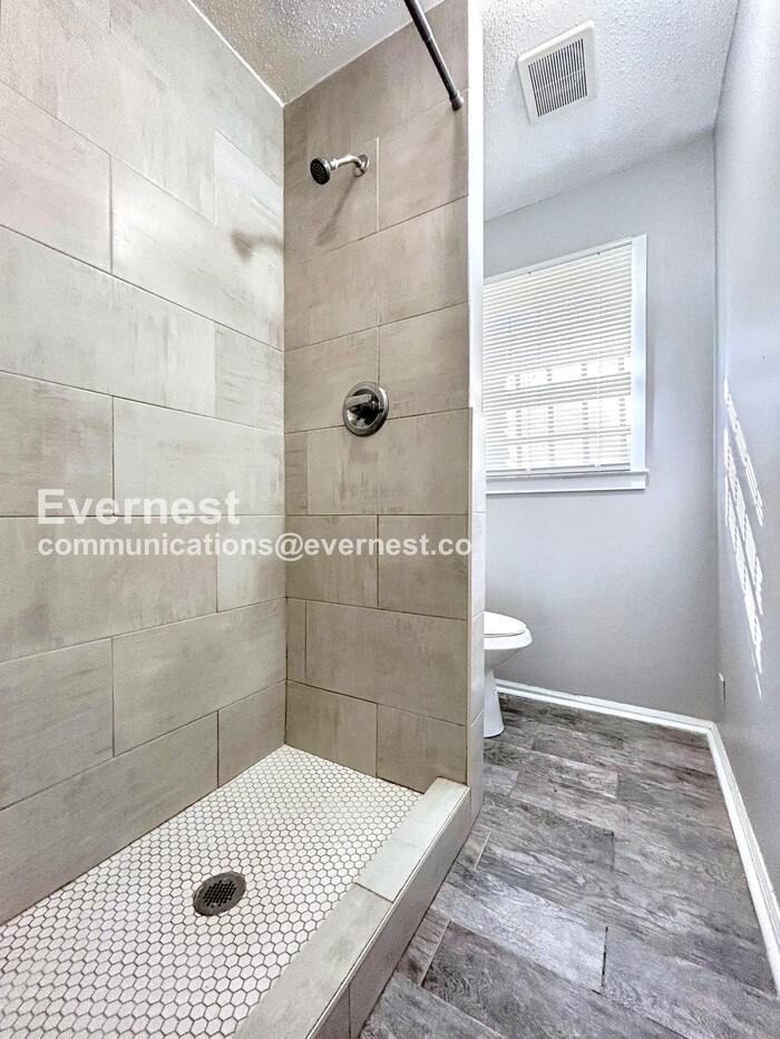 1214 Calhoun Ave #A - Photo 7 of 20