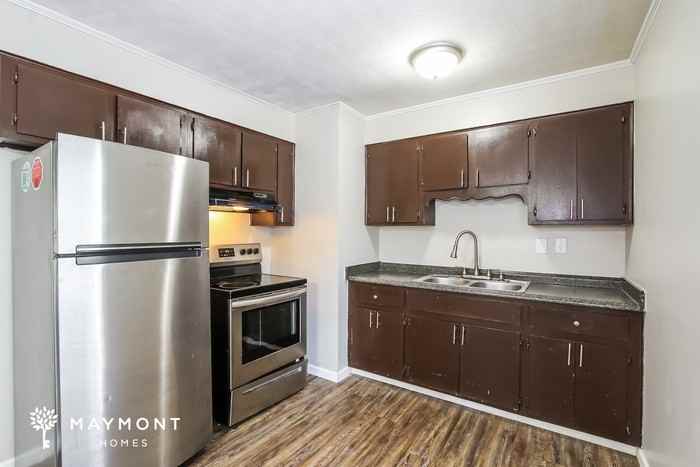 3417 Knollcrest Drive - Photo 5 of 12