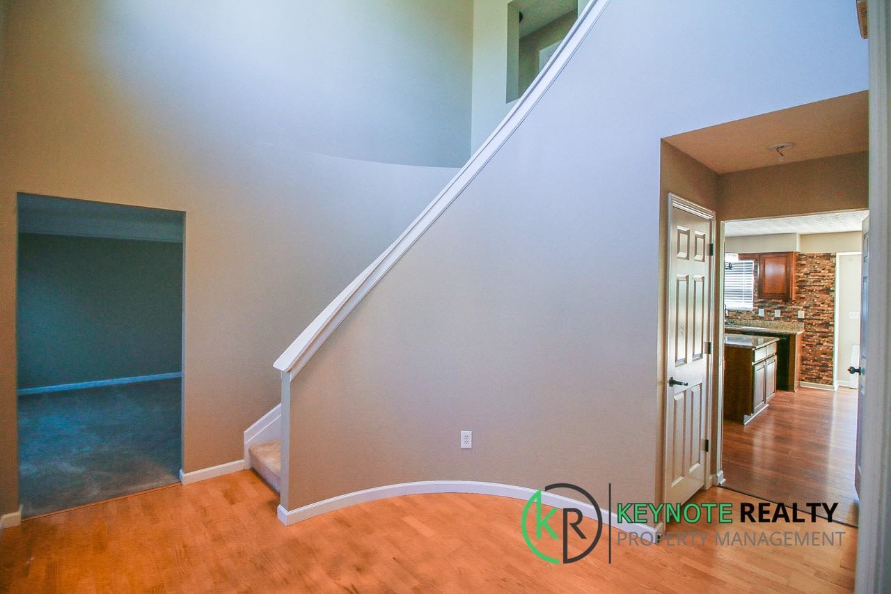 7691 Harwood Ct #NA - Photo 7 of 30