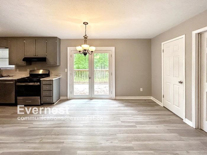 8937 Tweeddale Dr - Photo 7 of 28