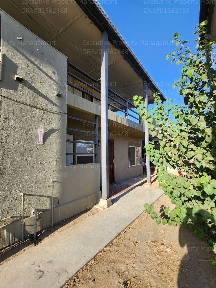 2190 Monterey St #4 - Photo 2 of 19