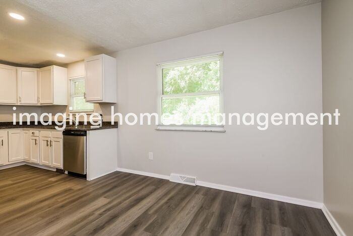 1331 Cavitt Road - Photo 5 of 19