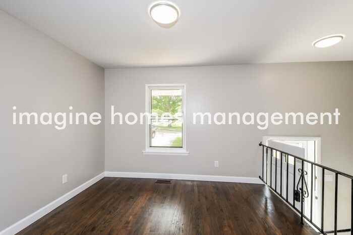 156 Oakside Ln - Photo 5 of 18