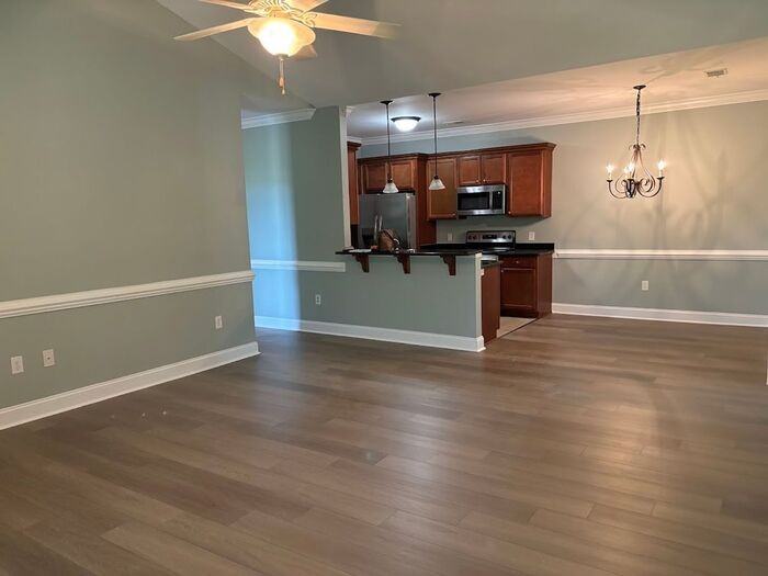 89 Gallery Drive #202 - Photo 4 of 21