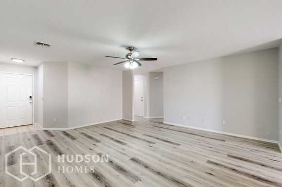 40562 North High Meadows Drive - Photo 7 of 34