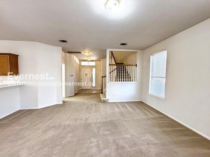 15835 Opal Fire Drive - Photo 4 of 19