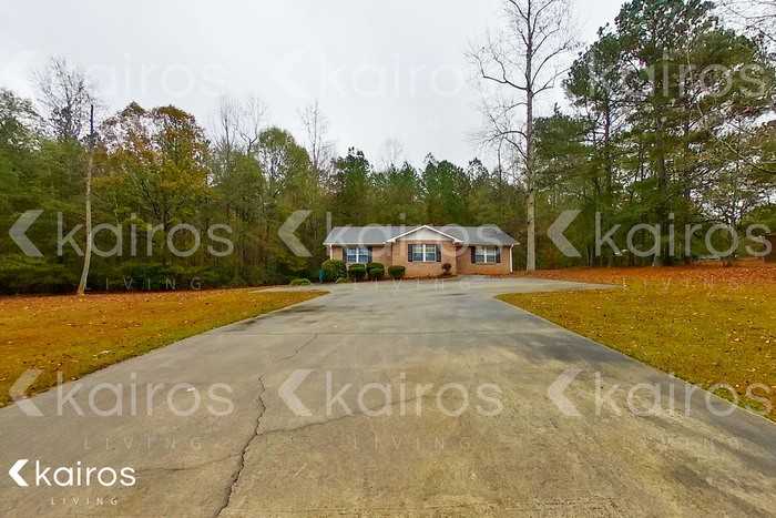 400 Beaver Pointe Dr - Photo 2 of 22