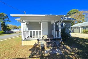 9447 Peachtree St - Photo 1 of 1