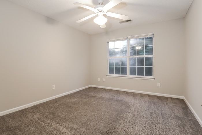 2294 Coach Way - Photo 6 of 15