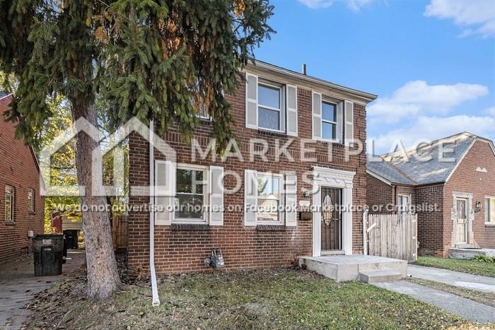 15033 Hartwell St - Photo 3 of 29