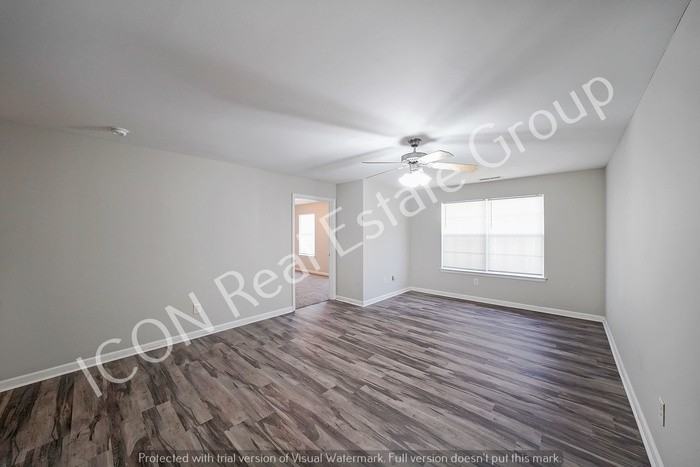 703 Stonehaven Circle #0 - Photo 3 of 20