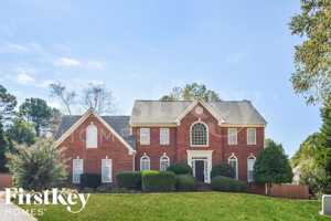 featured image of 1715 Foxwood Gln Se