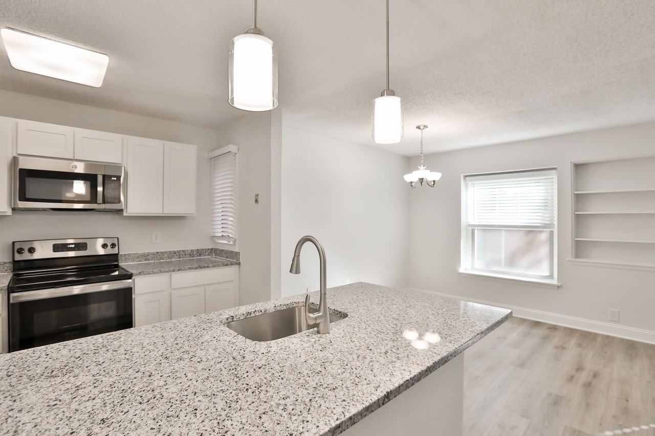 Spring Valley Apartments - Photo 4 of 19