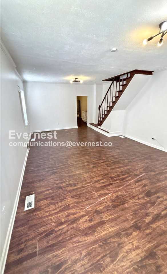 7613 Virginia Avenue - Photo 3 of 22