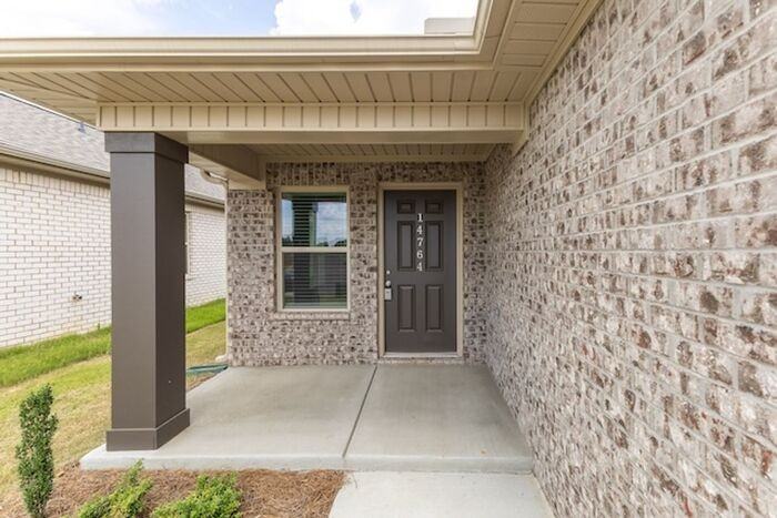 14764 Ravenel Dr - Photo 2 of 34