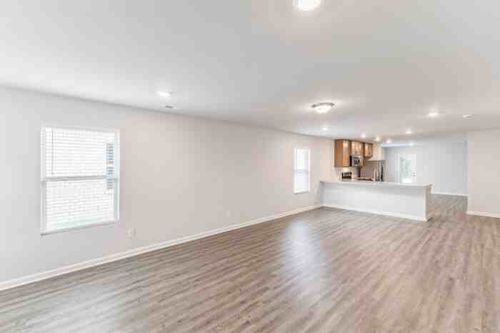 14764 Ravenel Dr - Photo 6 of 34