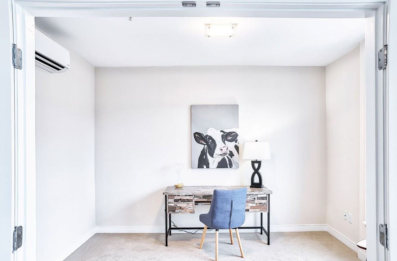 Electric City Apartments - Photo 6 of 20