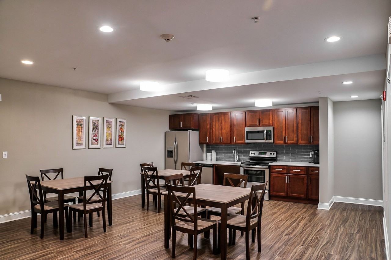 Hudson Square - Photo 6 of 27