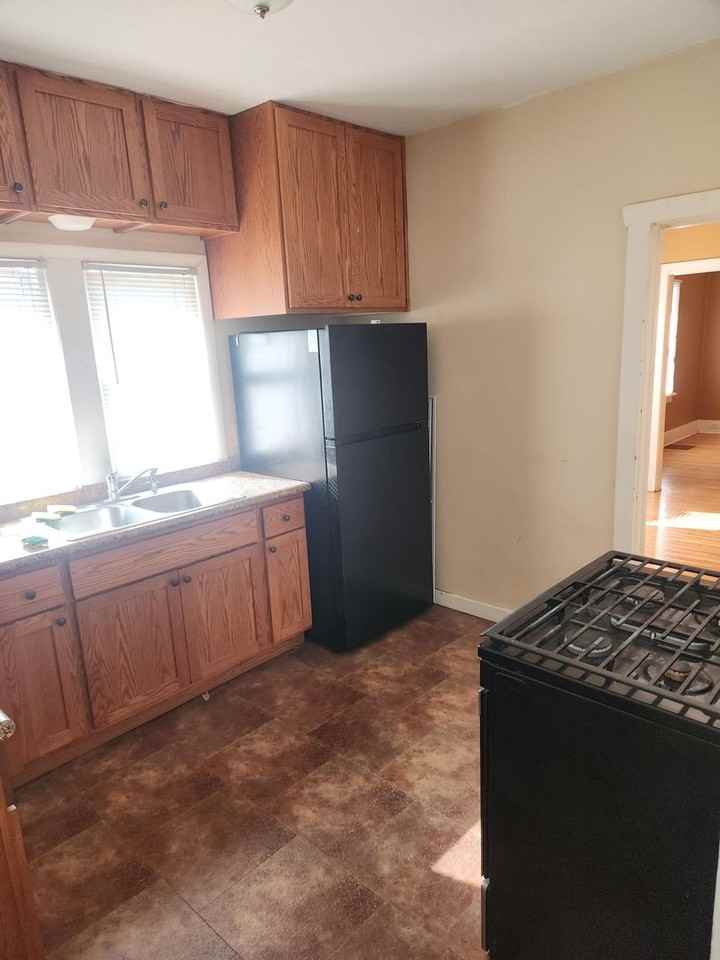 2734 Virginia St - Photo 7 of 7