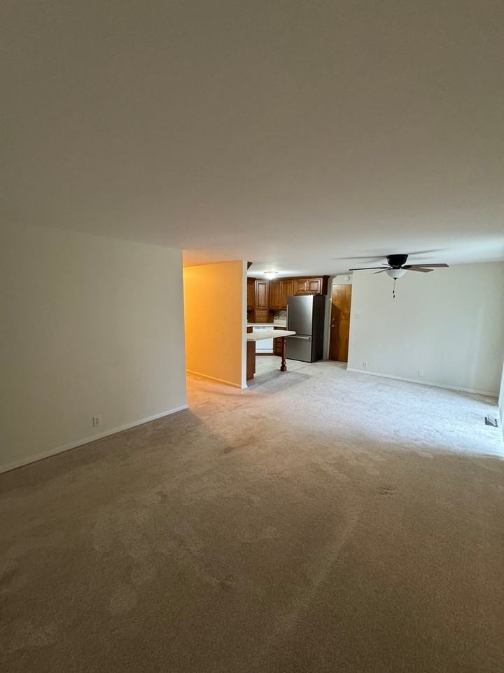 8061 Lieber Road - Photo 7 of 10