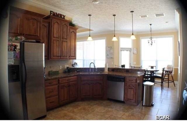 105 Lakeview Ter - Photo 6 of 15