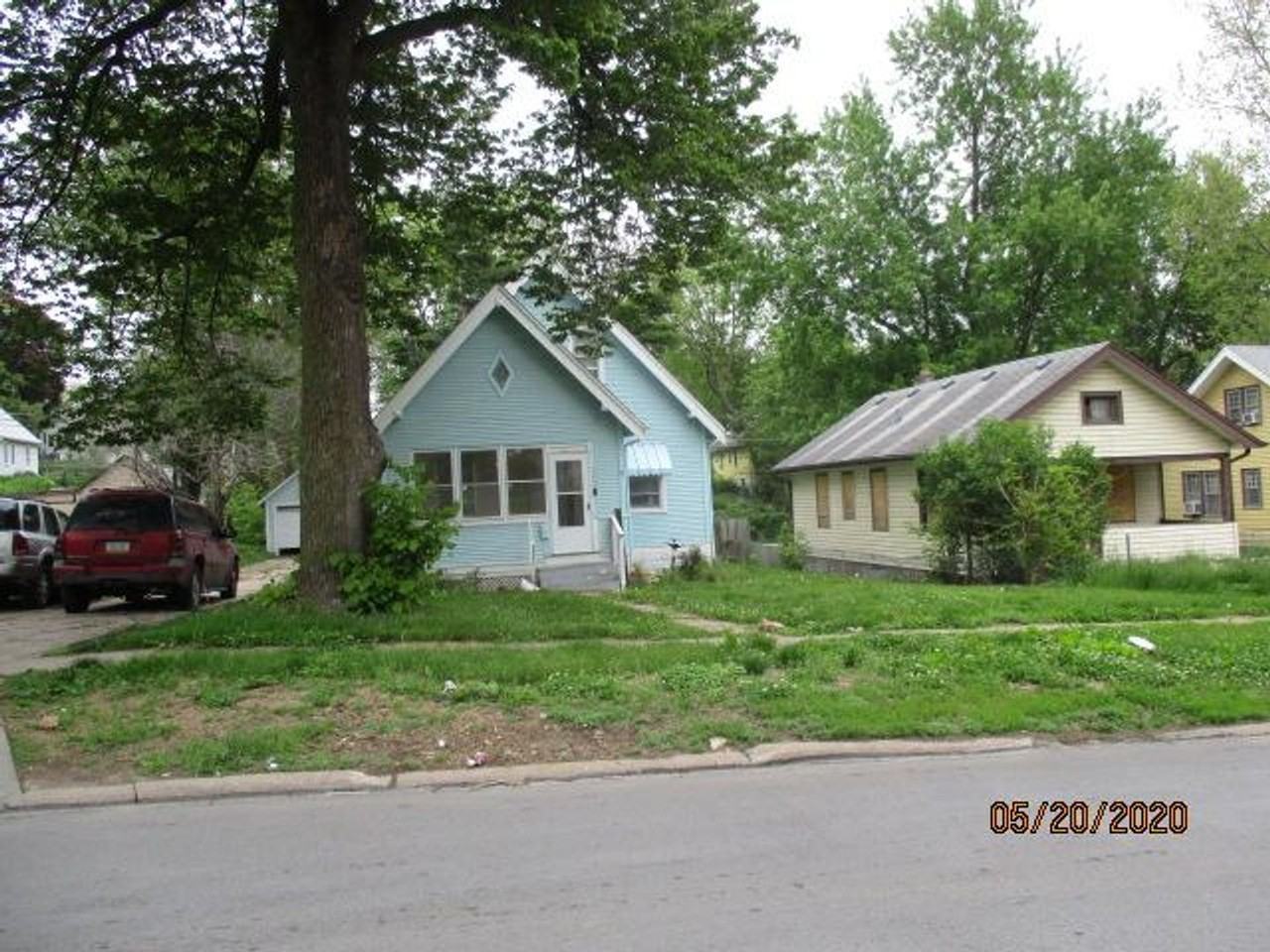 4625 North 42nd Street - Photo 2 of 34