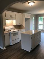 204 E Sedberry St - Photo 1 of 1