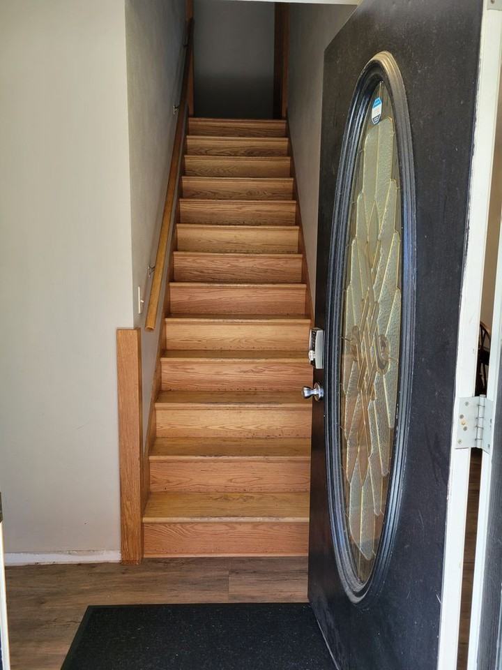 903 S Main St - Photo 2 of 27