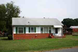 featured image of 1712 Lyndover Rd