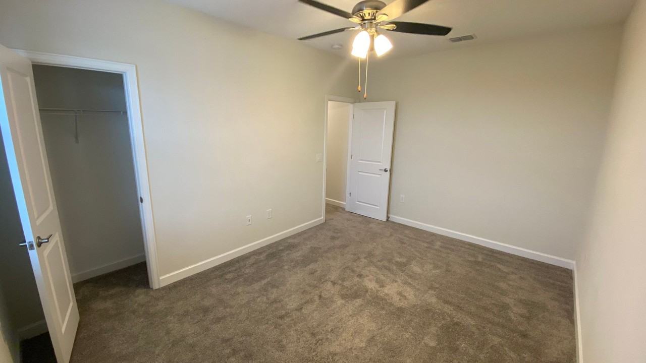 11114 Whistling Pine Way - Photo 7 of 20