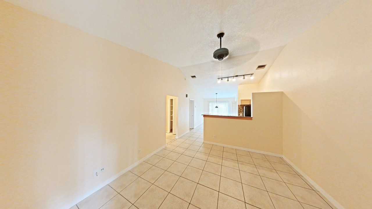 6776 Magnolia Pointe Cir - Photo 2 of 13