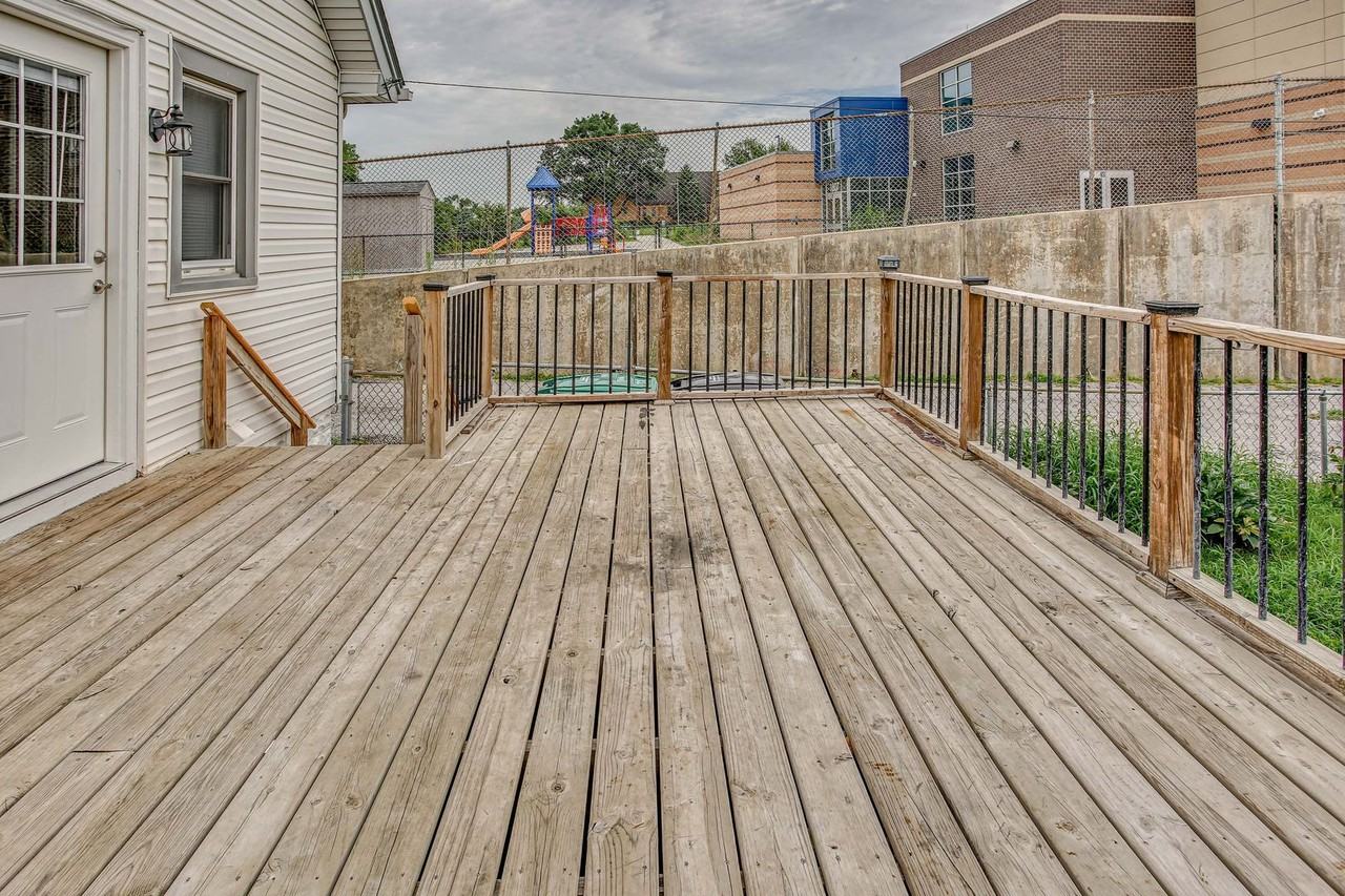 1823 S 60th St - Photo 4 of 24