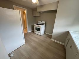 featured image of 414 E 222nd St