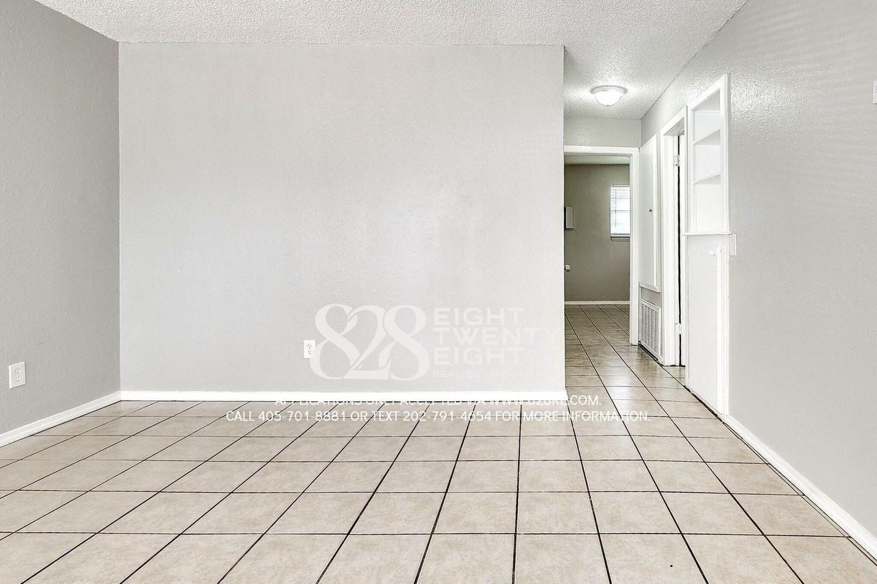 600 South 7th Street - Photo 3 of 28