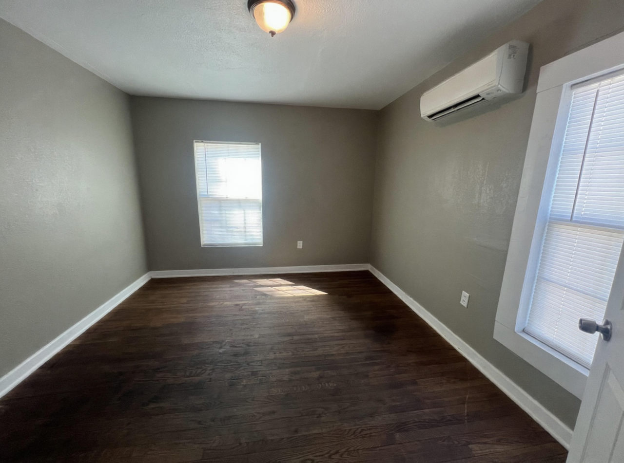 NorthPark Townhomes - Photo 4 of 5