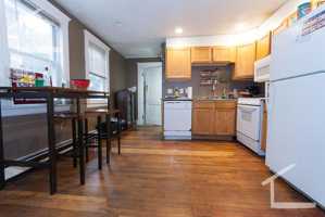 featured image of 15 Wadsworth St