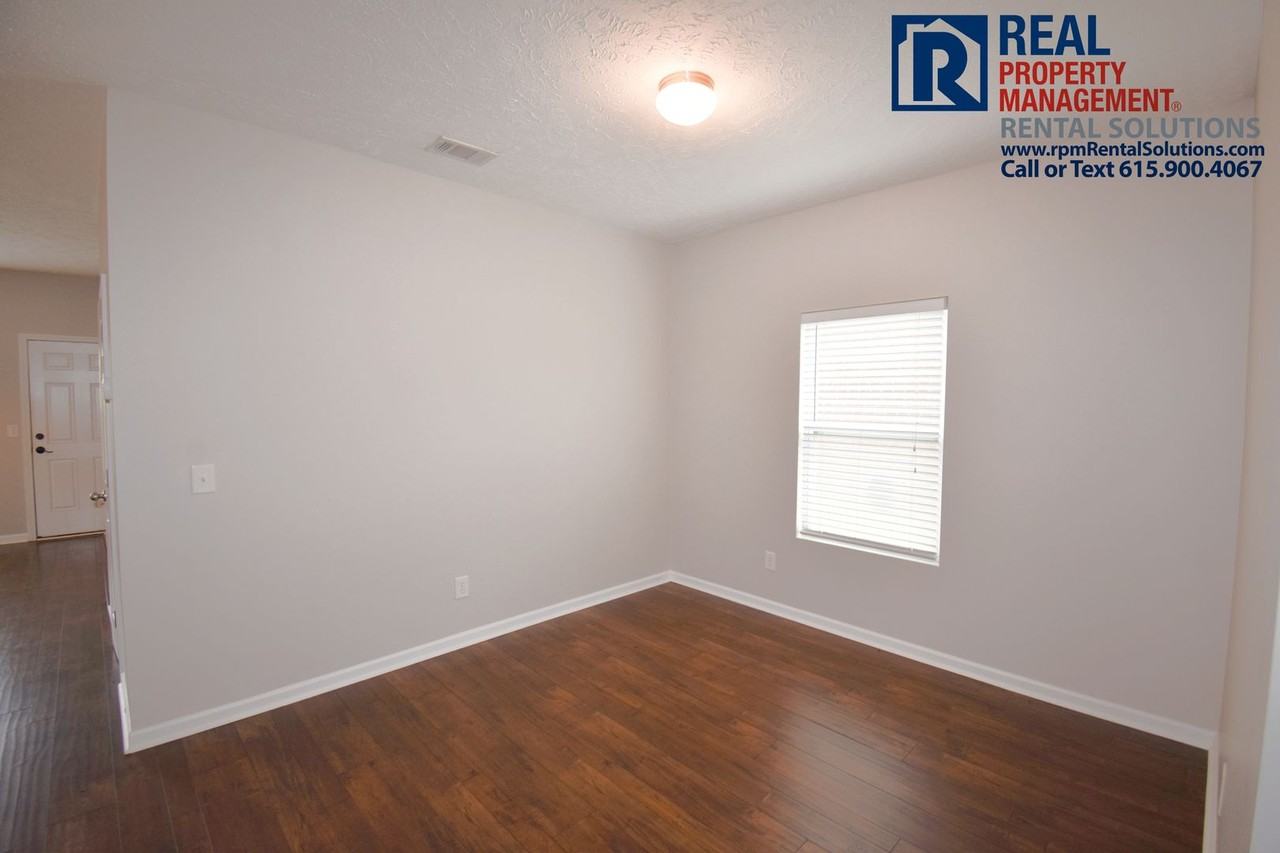 9305 Coralberry Dr - Photo 6 of 28