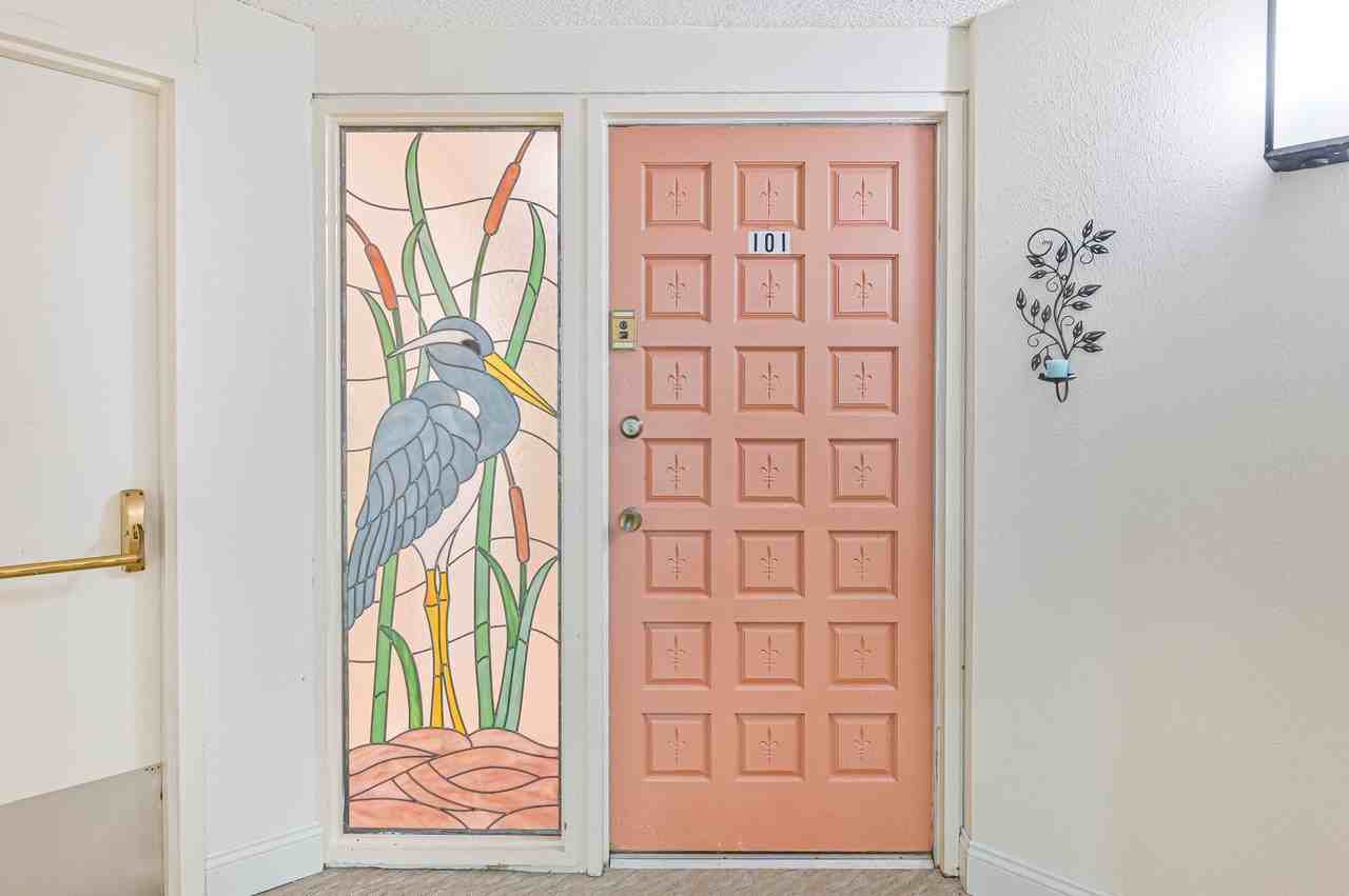 975 Palm View Drive #101 - Photo 5 of 26