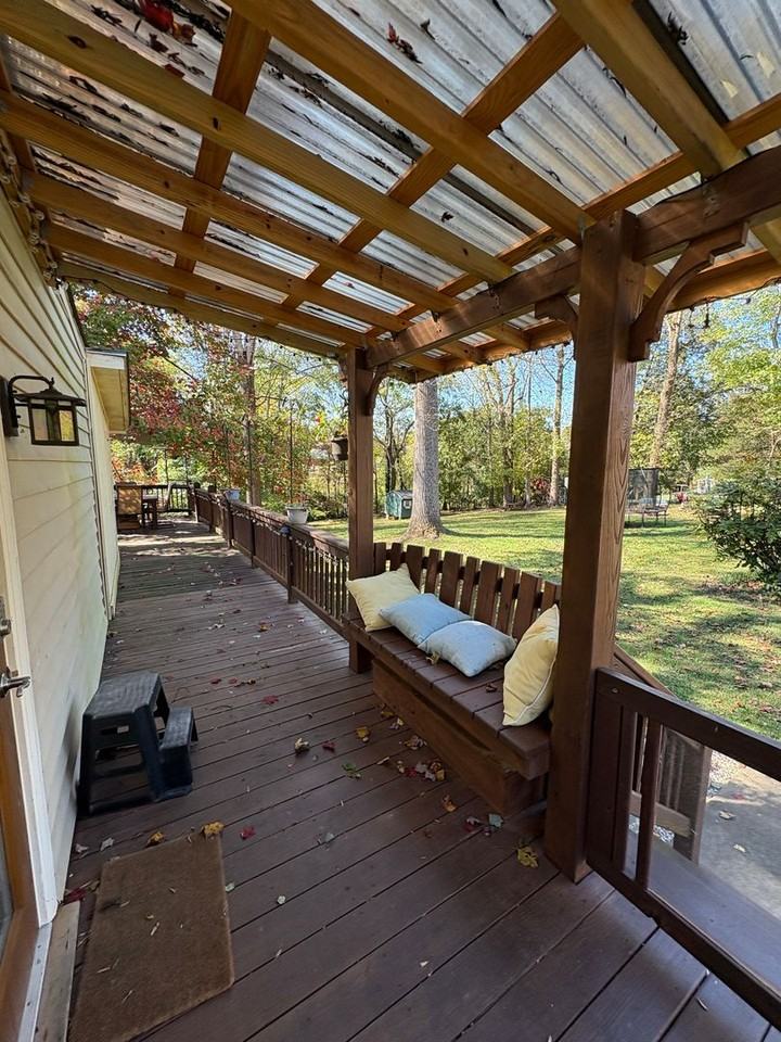 1036 Oakmont Cir - Photo 4 of 21