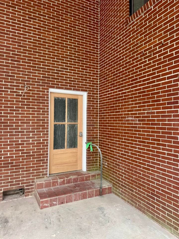 2113 Old Madison Avenue - Photo 5 of 50