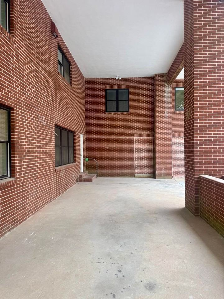 2113 Old Madison Avenue - Photo 6 of 50