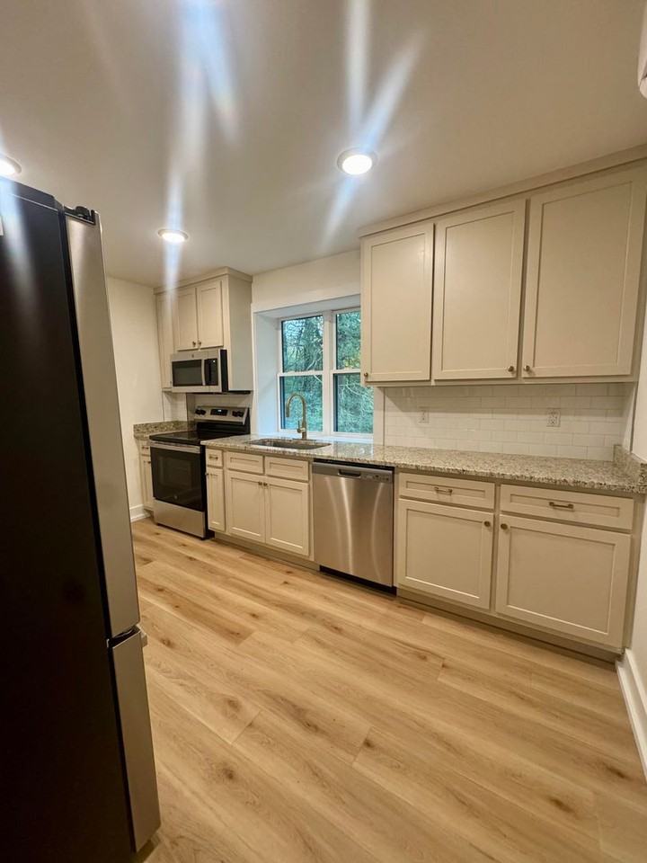 2113 Old Madison Avenue - Photo 3 of 50