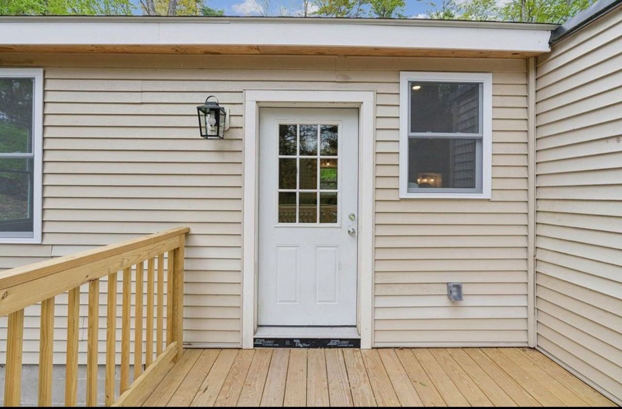 834 Sebago Rd - Photo 2 of 16